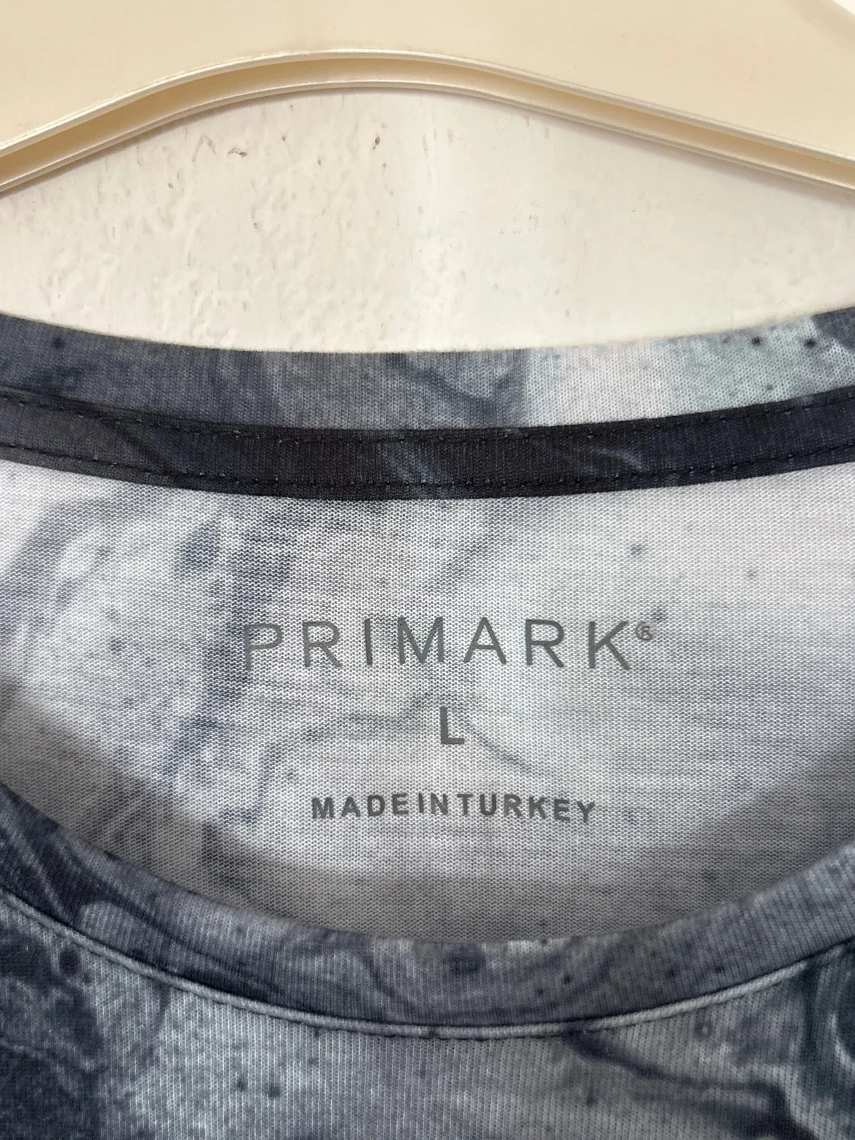 Teeshirt gris et noir Primark taille L – photo 3